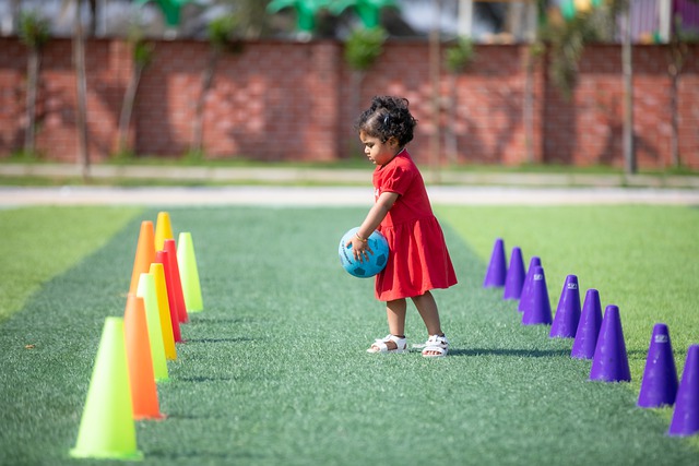 激烈对抗!浓眉表现平平,克莱三分致胜,西部第九易主.
